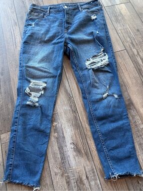 Women’s Old Navy Extra High-Rise Rockstar Super Skinny Jeans